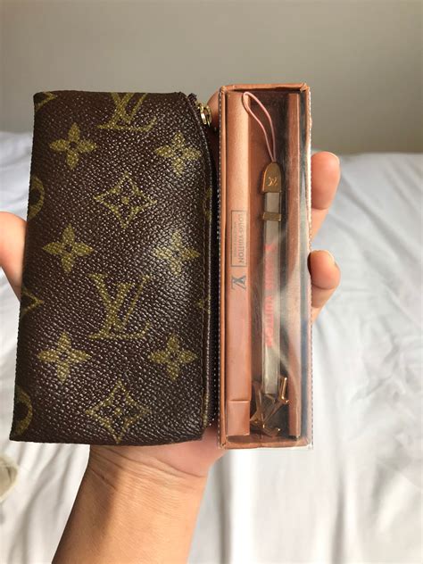 m62360 louis vuitton|keychain louis vuitton wallet.